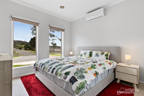 Property photo of 124D Ahern Road Pakenham VIC 3810