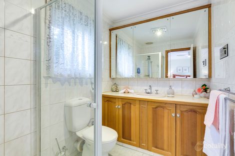Property photo of 7 Dunraven Court Sydenham VIC 3037
