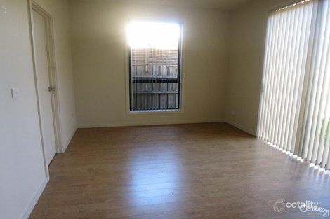 Property photo of 2/27-29 Colin Road Oakleigh South VIC 3167