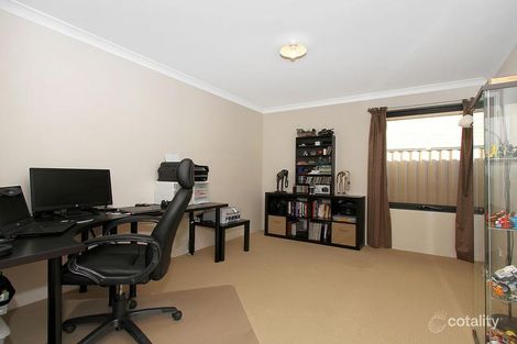 Property photo of 2/15 Araluen Bend Aubin Grove WA 6164