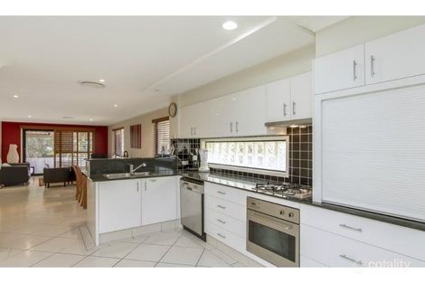 2/35 Stevens St, Southport, QLD 4215