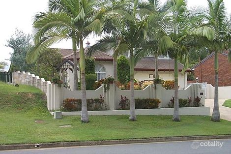 Property photo of 35 Alamau Street Benowa QLD 4217