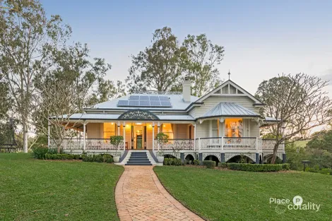Property photo of 38A Scenic Road Kenmore QLD 4069
