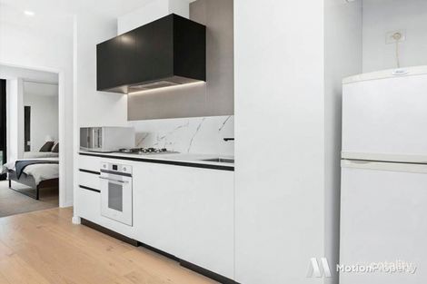 Property photo of 111/25-29 Alma Road St Kilda VIC 3182