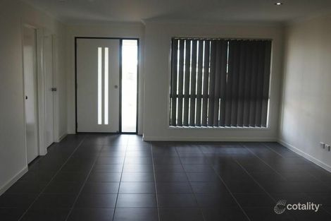 Property photo of 5 Gee Place Gracemere QLD 4702