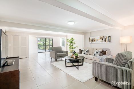 Property photo of 38 Lewana Street Mansfield QLD 4122