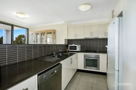 Property photo of 13/5-7 Princes Highway Figtree NSW 2525