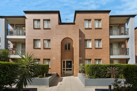 Property photo of 13/5-7 Princes Highway Figtree NSW 2525