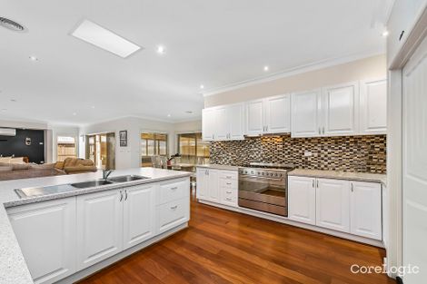 Property photo of 26 Langmore Drive Hillside VIC 3037