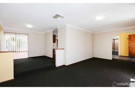 Property photo of 129 Ferndale Crescent Ferndale WA 6148