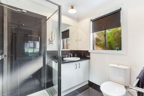 Property photo of 9 Wattlebird Way Kilmore VIC 3764