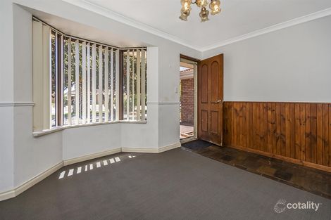 Property photo of 1 Javanica Court Warnbro WA 6169