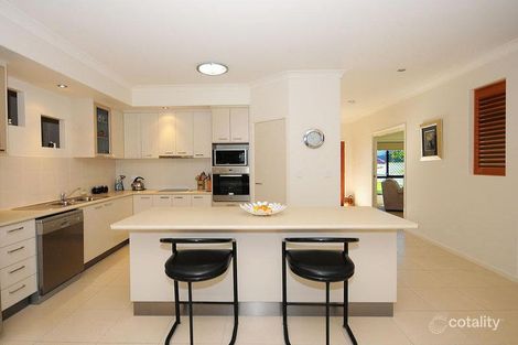 Property photo of 6 Montrose Close Point Vernon QLD 4655