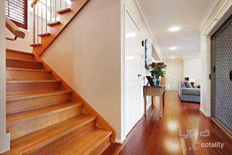 Property photo of 8 Freelands Drive Burnside Heights VIC 3023