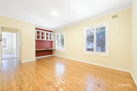 Property photo of 1/43 Mitchell Street Chifley NSW 2036