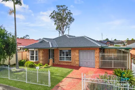 Property photo of 319 Wilson Road Green Valley NSW 2168