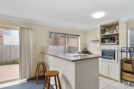 Property photo of 27/2 Doyalson Place Helensvale QLD 4212