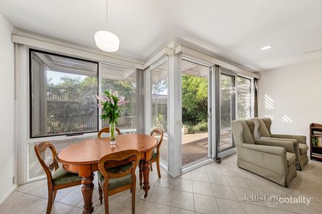 Property photo of 2/1 Royston Avenue Malvern East VIC 3145