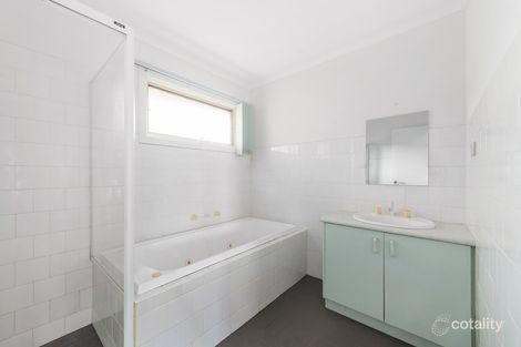 Property photo of 10/4 Bowen Road Doncaster East VIC 3109