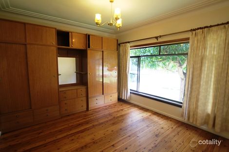 Property photo of 8 Smee Avenue Roselands NSW 2196