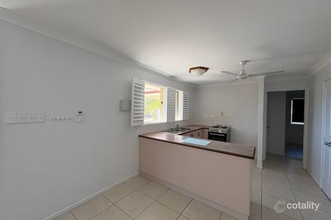 Property photo of 4 Palm Court Clinton QLD 4680
