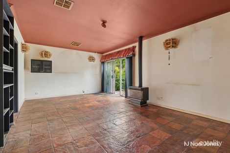 Property photo of 120 Wantirna Road Ringwood VIC 3134