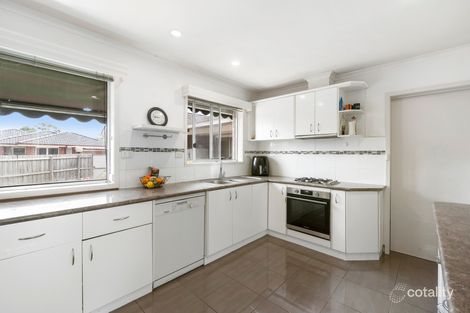 Property photo of 39 Urana Street Kilsyth VIC 3137