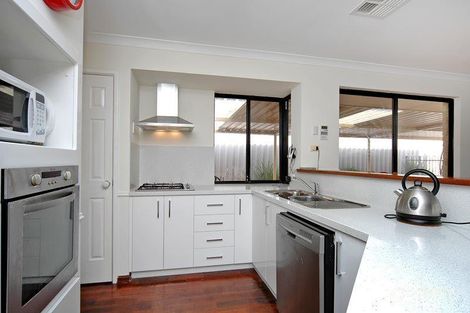 Property photo of 28 Midlothian Crescent Kinross WA 6028
