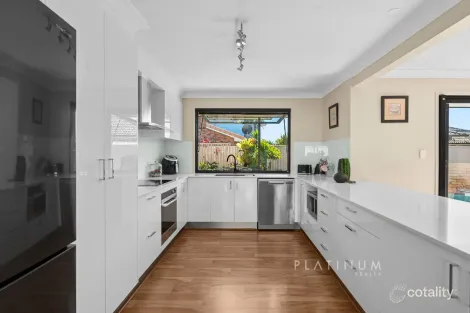 Property photo of 31 Agave Street Elanora QLD 4221