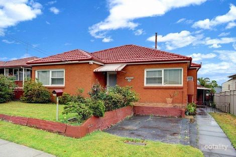 244 Princes Hwy, Dapto, NSW 2530