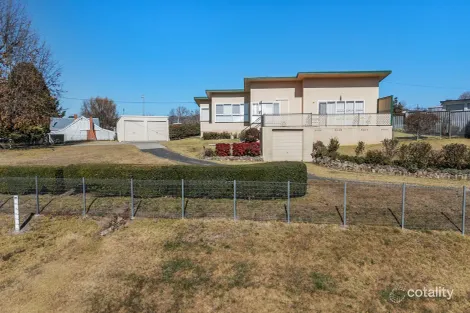 Property photo of 69 High Street Tenterfield NSW 2372