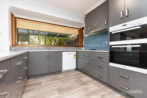 Property photo of 17 Heley Court Mildura VIC 3500