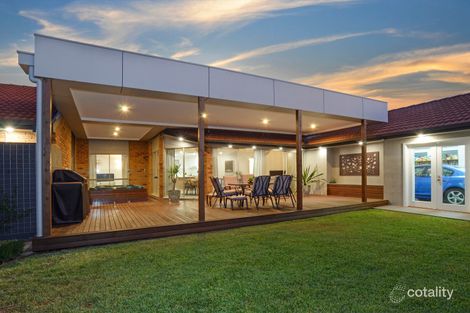 Property photo of 7 Stringybark Court Hillside VIC 3037
