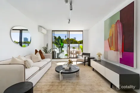 Property photo of 210/2 Springfield Avenue Potts Point NSW 2011