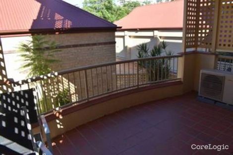 Property photo of 4/18-20 Fortitude Street Auchenflower QLD 4066