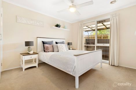 Property photo of 2/6 Kambora Court Mooroolbark VIC 3138