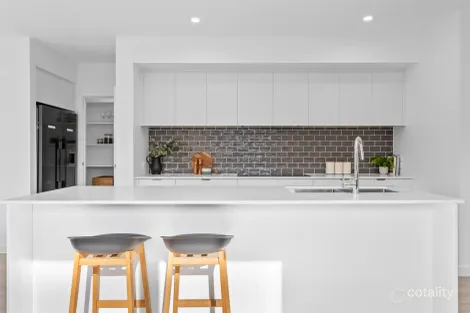 Property photo of 27 Parkfield Drive Youngtown TAS 7249