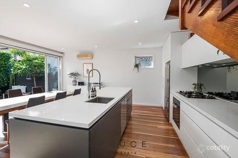 4/27 Foam St, Elwood, VIC 3184