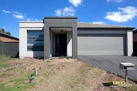 Property photo of 38 Howard Place Deer Park VIC 3023