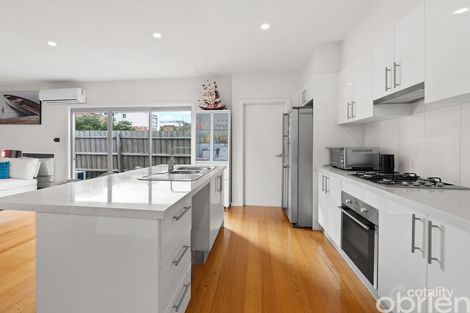 4/10 Clarendon Pde, West Footscray, VIC 3012