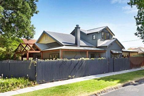 Property photo of 97 Kambrook Road Caulfield North VIC 3161