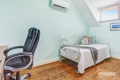Property photo of 233 Parkway Avenue Hamilton South NSW 2303