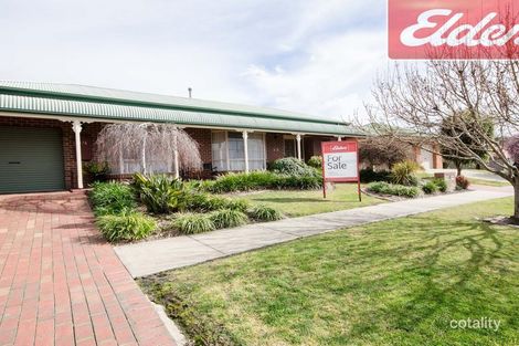 Property photo of 1/4 Central Place Wodonga VIC 3690