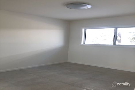 Property photo of 33 Hamel Road Mount Pritchard NSW 2170