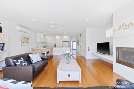Property photo of 3/16 Beach Road Rhyll VIC 3923