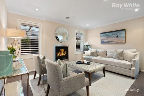 Property photo of 9 Waterlily Court Waterways VIC 3195