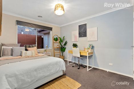 Property photo of 9 Waterlily Court Waterways VIC 3195