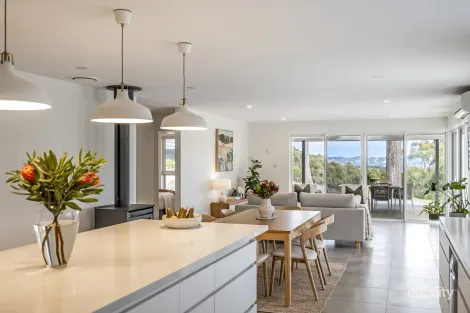 383 Deviation Rd, Forest Range, SA 5139