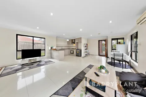 Property photo of 2/2 Peter Court St Albans VIC 3021