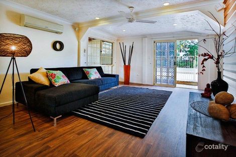 Property photo of 27 The Esplanade Pallarenda QLD 4810
